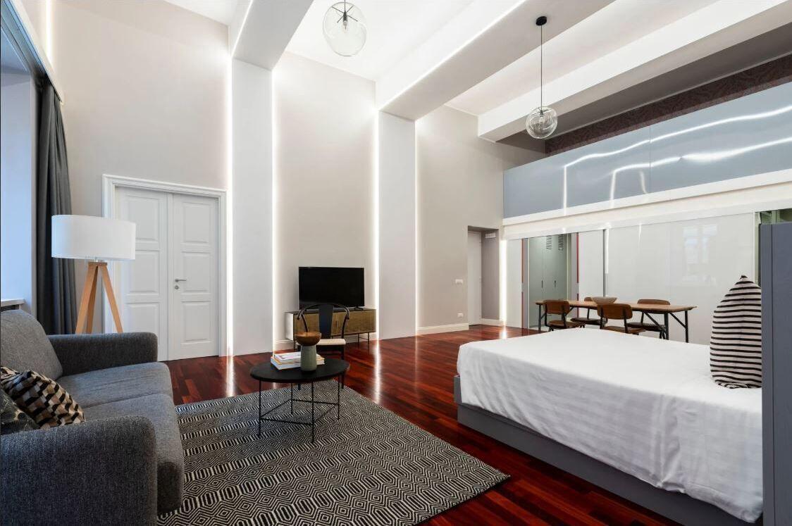Croce Apartments, Rome